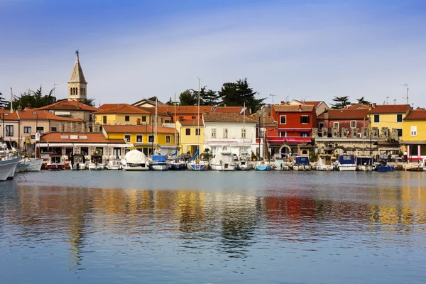 Novigrad, antigua ciudad de Istria en Croacia — Foto de Stock