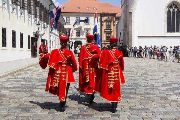 Cambio de Ceremonia de Guardias en Zagreb —  Fotos de Stock