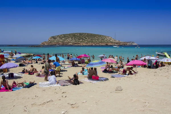 Strand van Cala Conta op Ibiza — Stockfoto