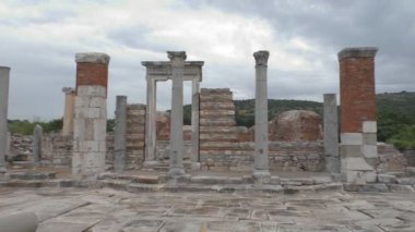 Antik kalıntılar ve tapınaklar Efes'te atalarımızın etnik mirası olarak