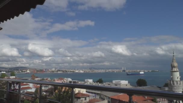 Vista de Estambul y el Bósforo desde arriba — Vídeo de stock