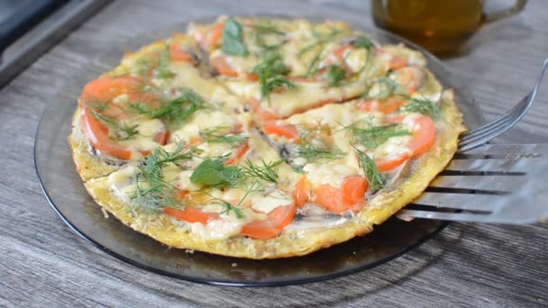 料理の食材から作られたプロセス ピザ — ストック動画