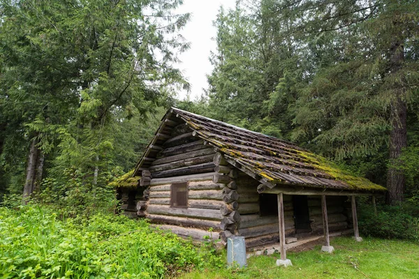 Ancienne cabane en bois Photos De Stock Libres De Droits