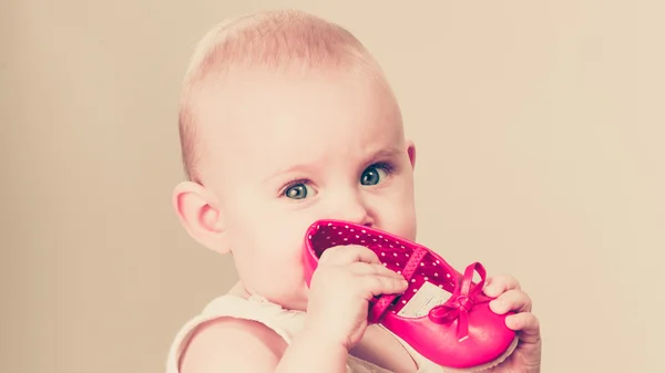 Kleine meisje kind portret — Stockfoto