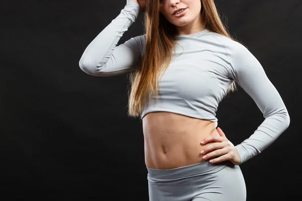 Sporten passar kvinna i termiska kläder. — Stockfoto