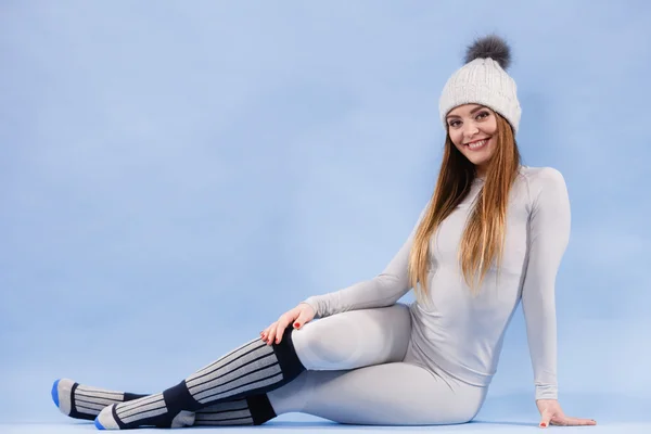 Mujer en ropa interior térmica superior ang leggings —  Fotos de Stock