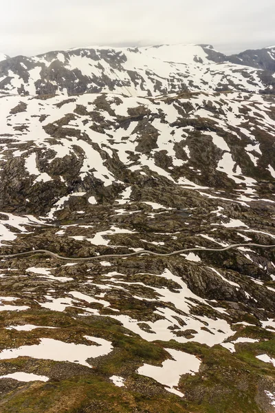 Weg naar Dalsnibba berg, Noorwegen — Stockfoto