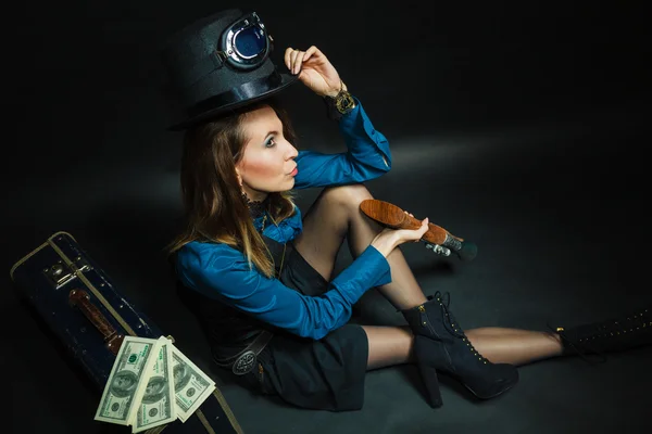 Steampunk girl with cash. — Stock Photo, Image