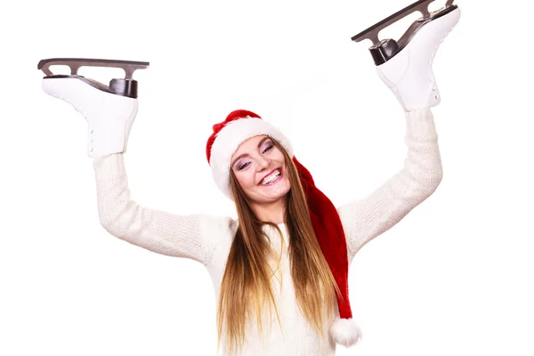 Femme Père Noël claus avec patins à glace — Photo