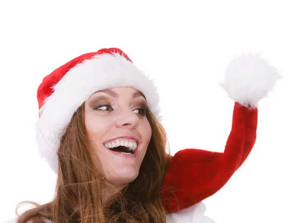 Vrouw in Kerstman hoed vrij en blij — Stockfoto