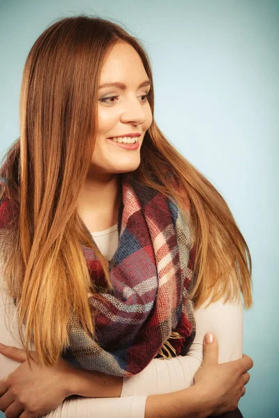 Modelo bonito com roupas de inverno . — Fotografia de Stock