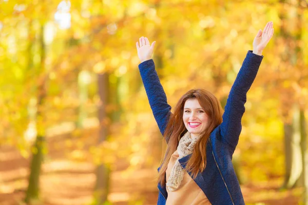 Girl with raised hands — Stock Photo, Image