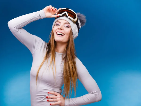 Vrouw in thermisch ondergoed ski googles — Stockfoto