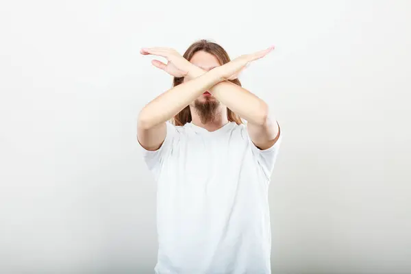 Hombre haciendo señal de stop — Foto de Stock