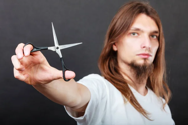 Hairstylist with scissors in hand — Stock Photo, Image
