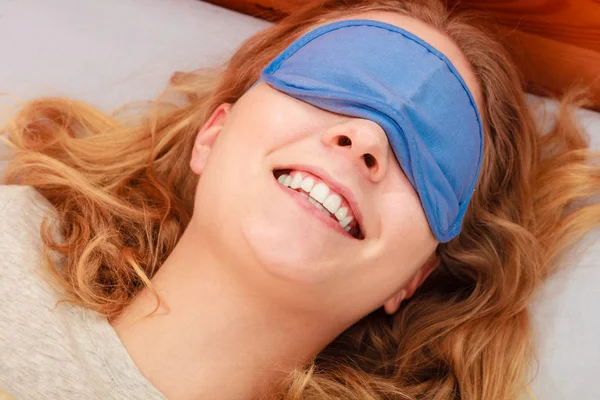 Sleeping woman wearing blindfold sleep mask. — Stock Photo, Image