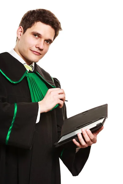 Jonge mannelijke advocaat greep tabletcomputer in open geval. — Stockfoto