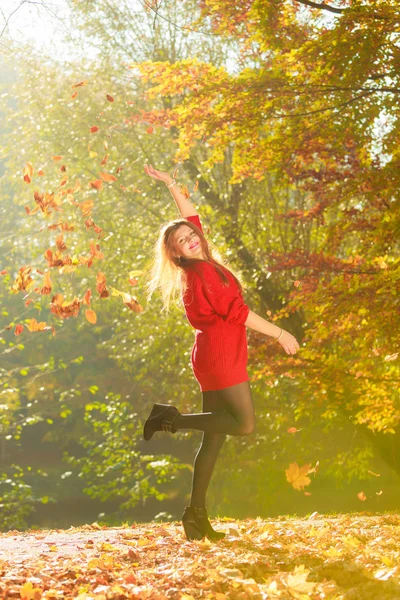 Cheering girl with leaves. — Stock Photo, Image