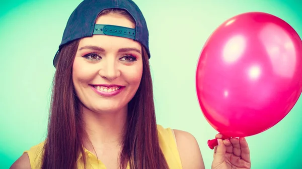 Happy teenage girl with red balloon. — Stock Photo, Image