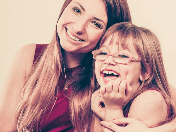 Família feliz. Mãe e filha. . — Fotografia de Stock