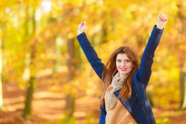 Girl with raised hands — Stock Photo, Image