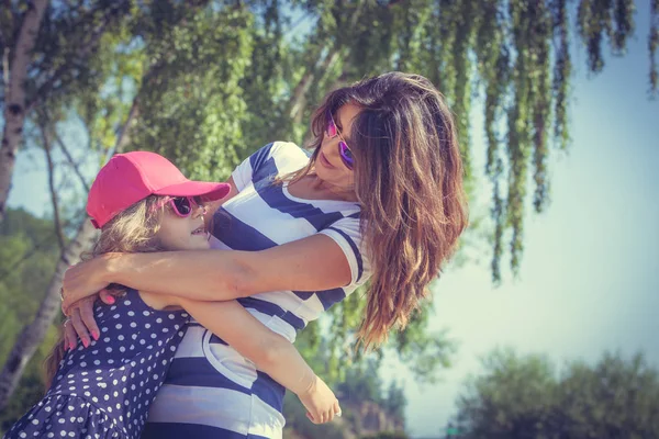 Mommy and daughter spending lovely time together. — Stock Photo, Image