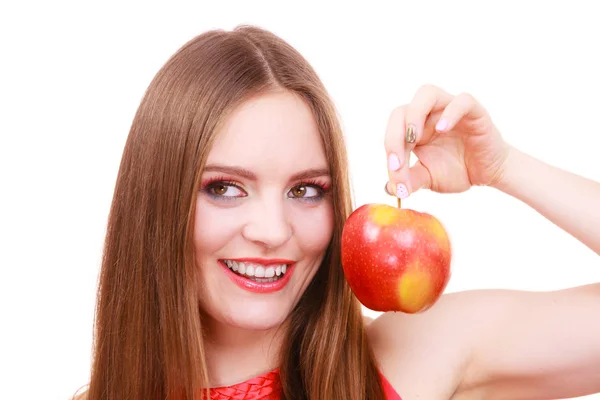 Frau charmante Mädchen bunte Make-up hält Apfelfrüchte — Stockfoto