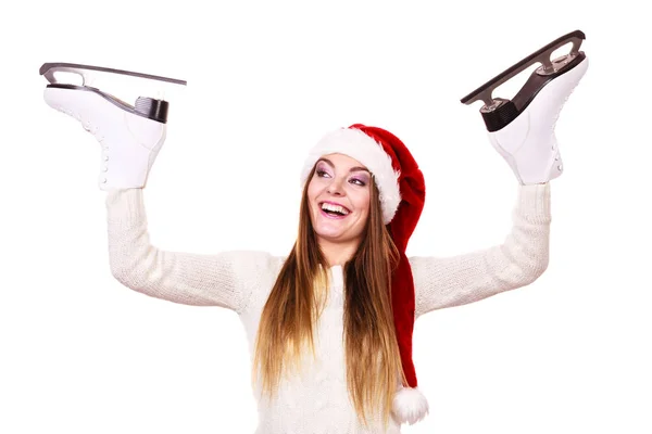 Femme Père Noël claus avec patins à glace — Photo