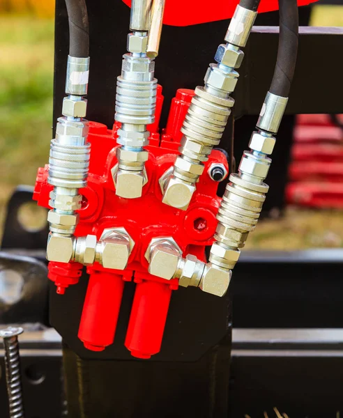 Pneumatic, hydraulic machinery made of steel closeup — Stock Photo, Image