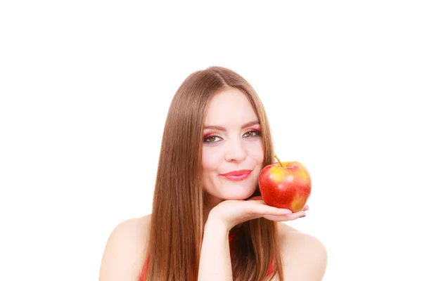 女性の魅力的な女の子カラフルなメイクを保持するリンゴ果実 — ストック写真