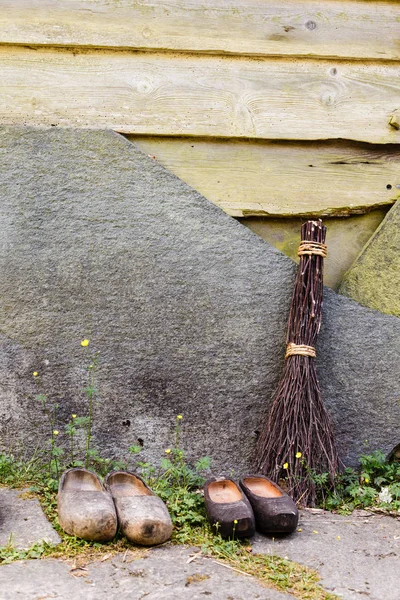 Holandské dřeváky, tradiční dřeváky obuv — Stock fotografie