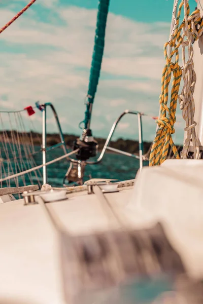 Lapper genoa roller fiocco, jibsheet su barca — Foto Stock