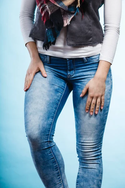 Outfit idea. Jeans scarf, white top with black vest — Stock Photo, Image