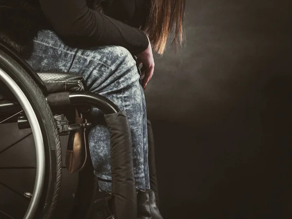 Gambe di persone disabili . — Foto Stock