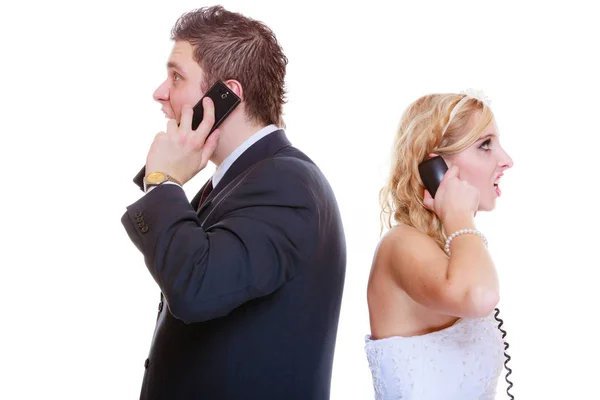 Groom and bride calling to each other — Stock Photo, Image