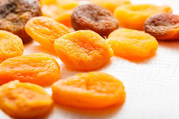 详细的特写的橙色杏干 — 图库照片
