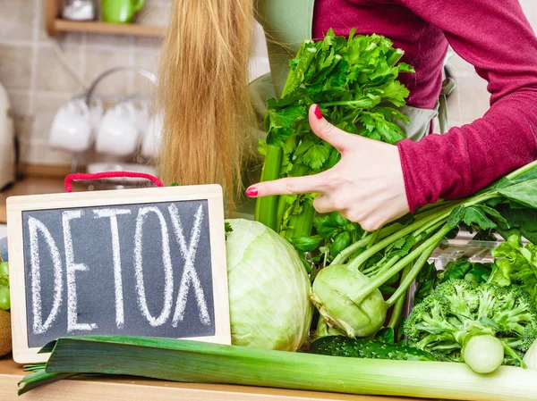 Woman having green diet vegetables, detox sign — Stock Photo, Image