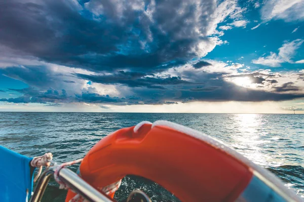 Sea view from yacht, sunny weather — Stock Photo, Image