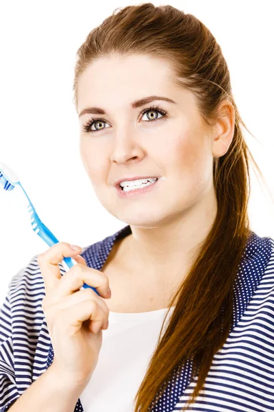 Woman brushing cleaning teeth. — Stock Photo, Image