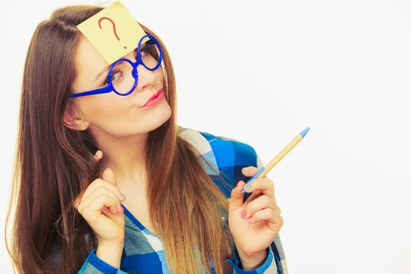 Woman thinking question mark on her head — Stock Photo, Image