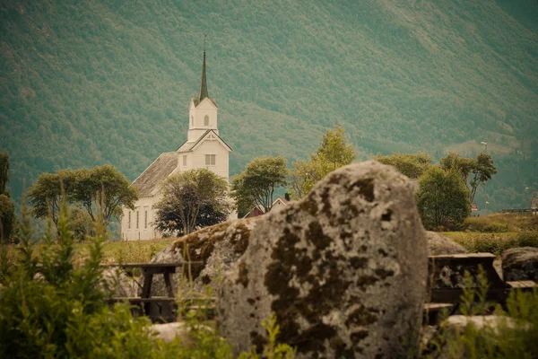 Igreja Oppstryn na Noruega — Fotografia de Stock