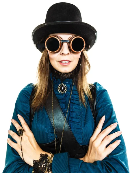 Steampunk stilisiertes Mädchen mit Hut — Stockfoto