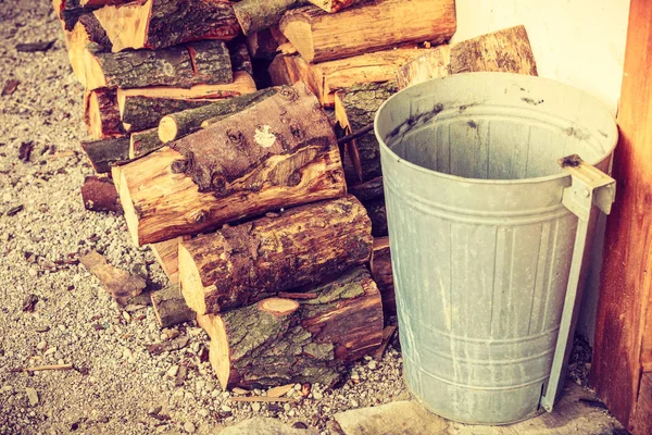 Firewood, pile of wood standing outside — Stock Photo, Image