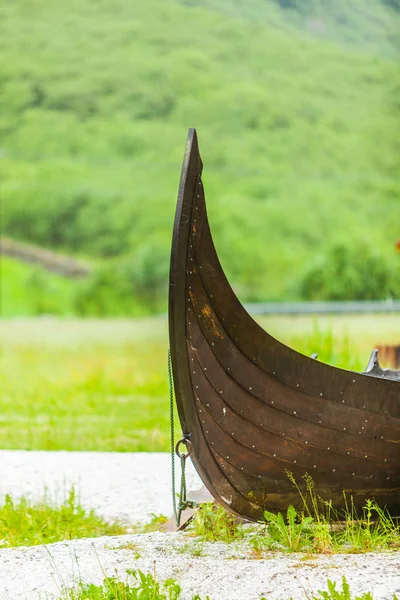 Part of old wooden viking boat in norwegian nature — Stock Photo, Image