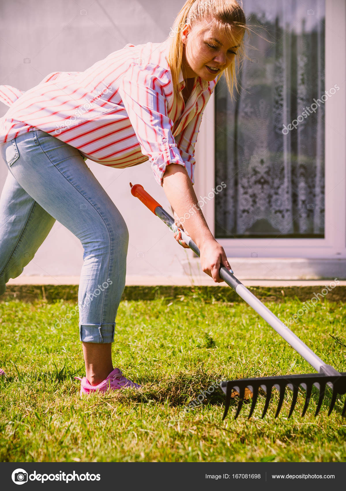 rake woman