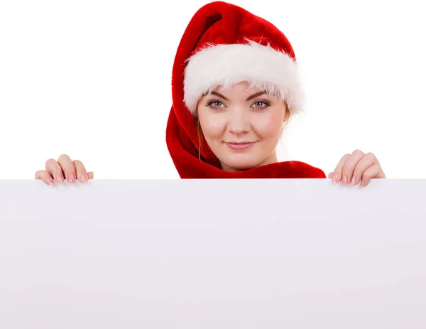 Žena s prázdný prázdný nápis desky. Vánoční — Stock fotografie