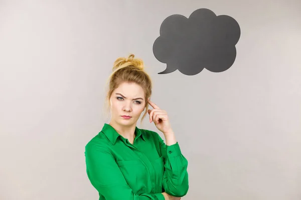 Business woman intensive thinking — Stock Photo, Image