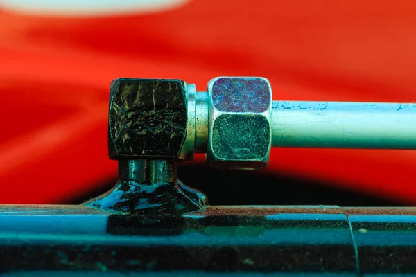 Endüstriyel detaylı pnömatik, hidrolik çelik pompa — Stok fotoğraf