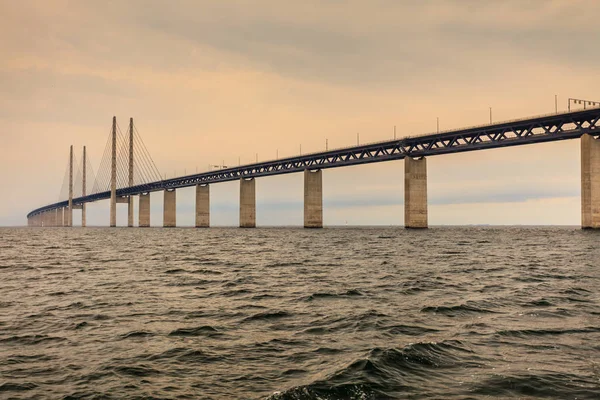 Le pont Oresund entre le Danemark et la Suède — Photo