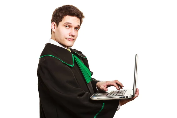 年轻男性律师持有膝上型电脑. — 图库照片